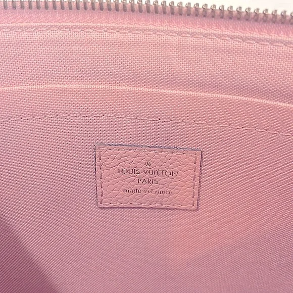 🌷LOUIS VUITTON Monogram Empreinte Leather Pouch - Picture 9 of 12